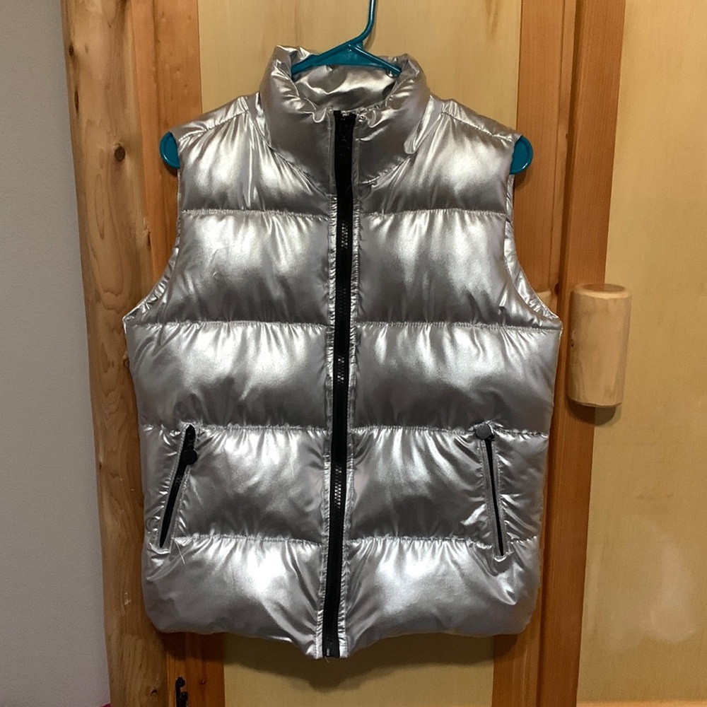 Vangull Silver Puffer Vest